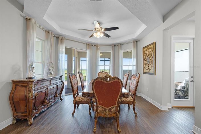 Image No.10-5 Bed Property for sale