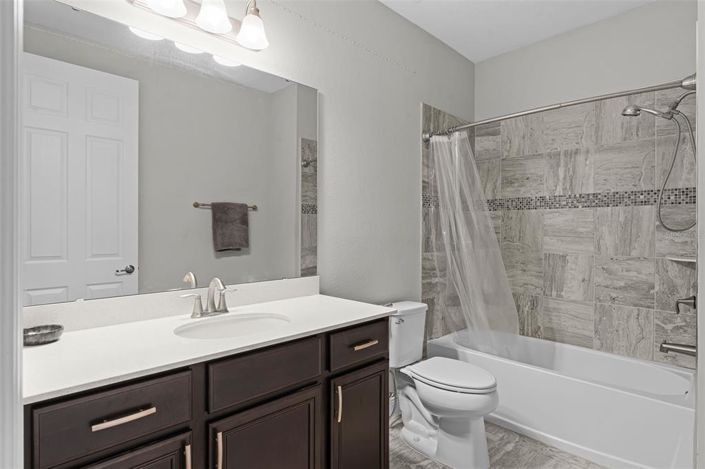 Image No.36-5 Bed Property for sale