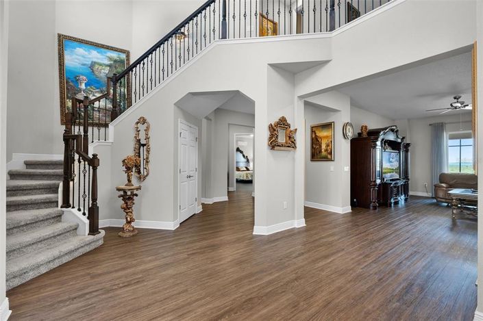 Image No.4-5 Bed Property for sale