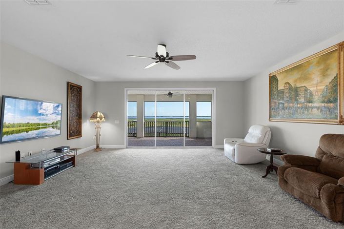 Image No.46-5 Bed Property for sale