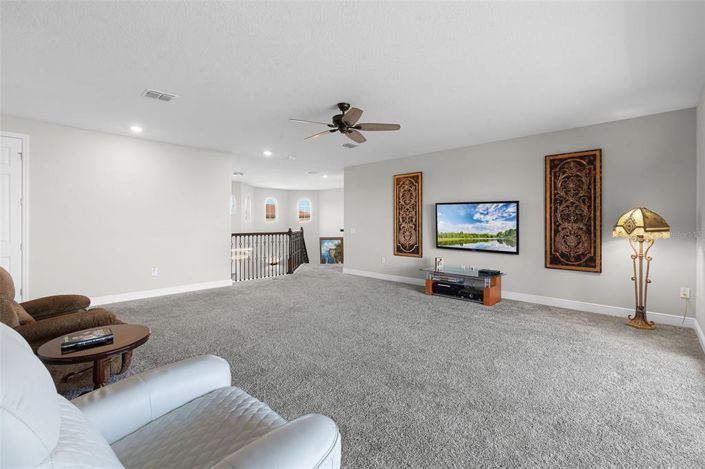 Image No.48-5 Bed Property for sale