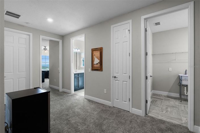 Image No.51-5 Bed Property for sale