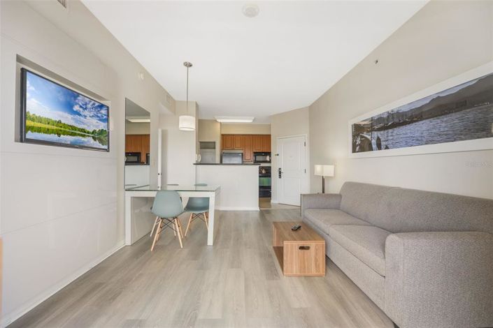 Image No.8-2 Bed Property for sale