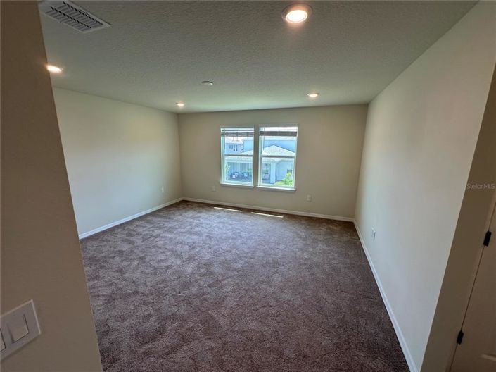 Image No.47-5 Bed Property for sale