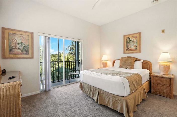 Image No.14-3 Bed Property for sale