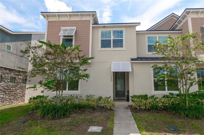 Image No.1-5 Bed Townhouse for sale