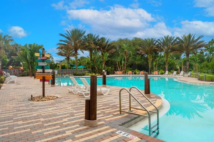 Image No.26-4 Bed Townhouse for sale