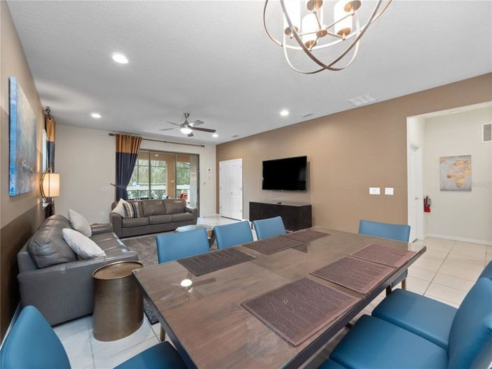 Image No.4-6 Bed Property for sale