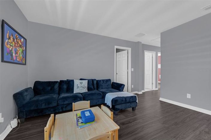 Image No.13-4 Bed Property for sale