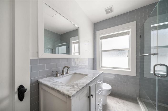 Image No.20-3 Bed Property for sale