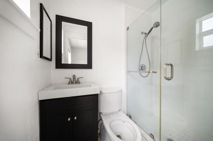 Image No.23-3 Bed Property for sale