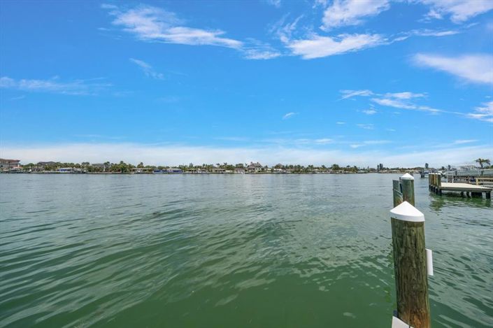 Image No.37-3 Bed Property for sale