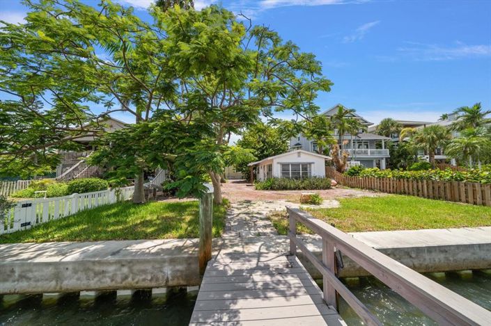 Image No.7-3 Bed Property for sale