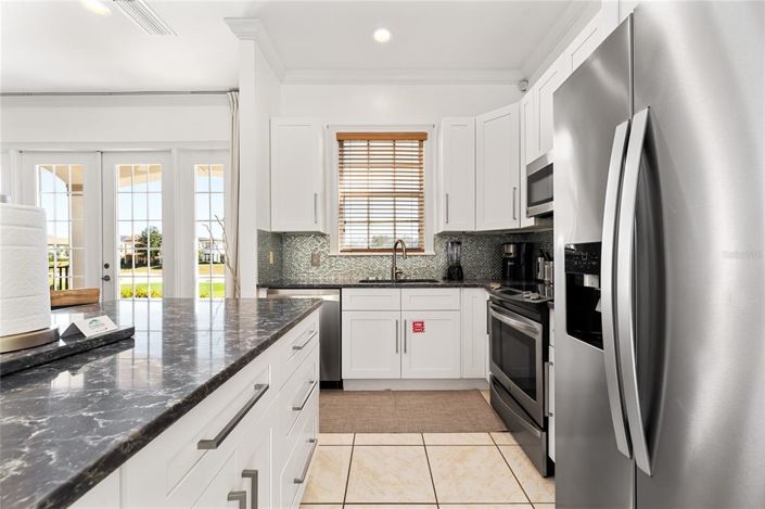 Image No.29-5 Bed Property for sale