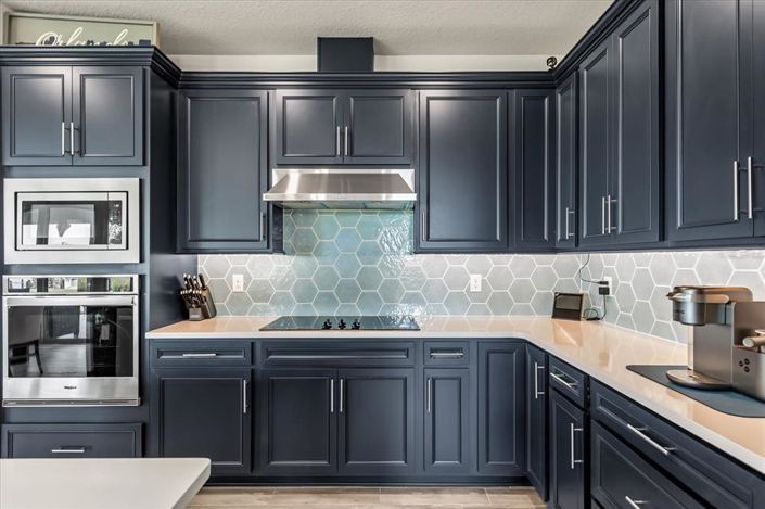 Image No.17-3 Bed Property for sale