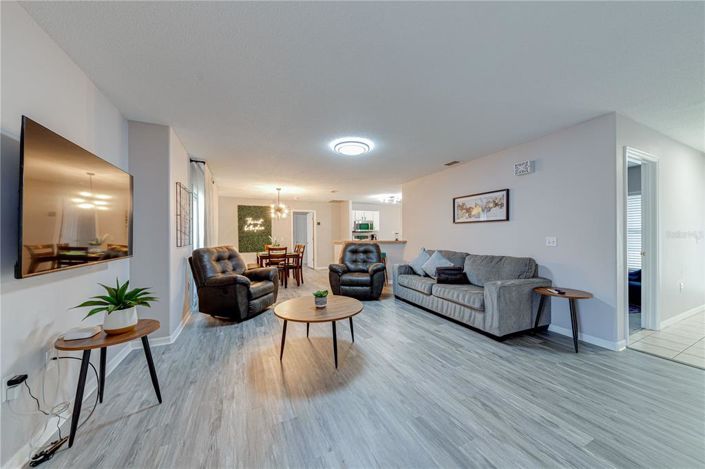 Image No.25-4 Bed Property for sale