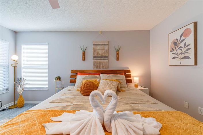 Image No.44-4 Bed Property for sale