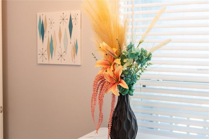 Image No.56-4 Bed Property for sale