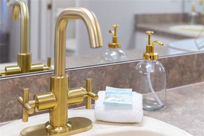 Image No.59-4 Bed Property for sale