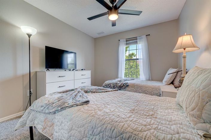 Image No.26-3 Bed Townhouse for sale