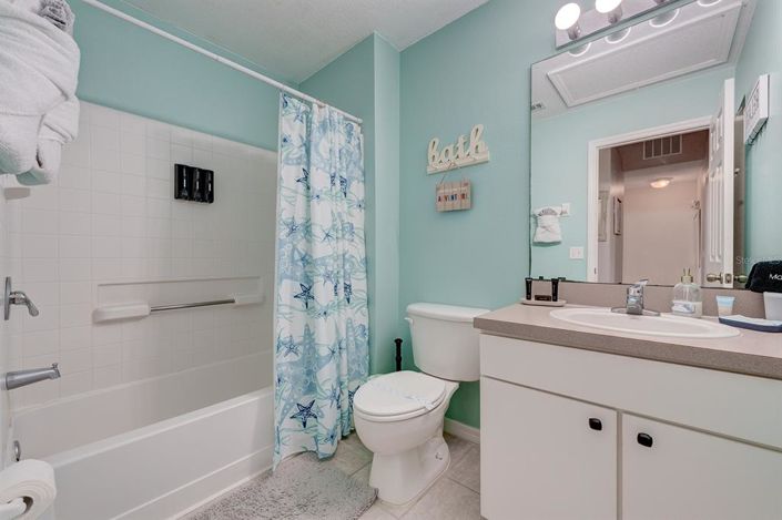 Image No.35-3 Bed Townhouse for sale