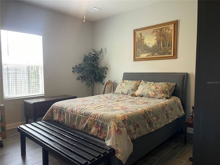 Image No.16-5 Bed Property for sale