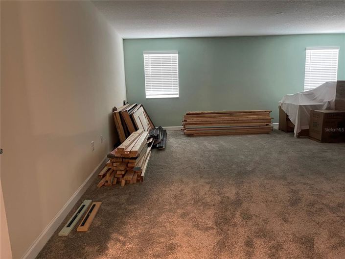 Image No.32-5 Bed Property for sale