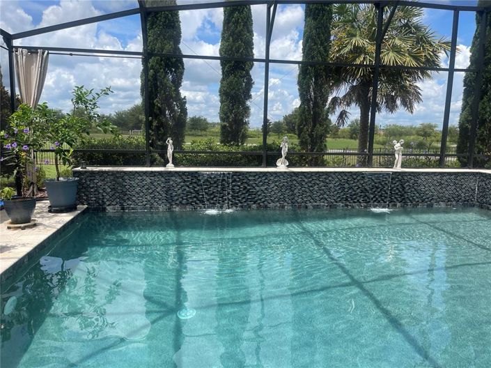 Image No.34-5 Bed Property for sale