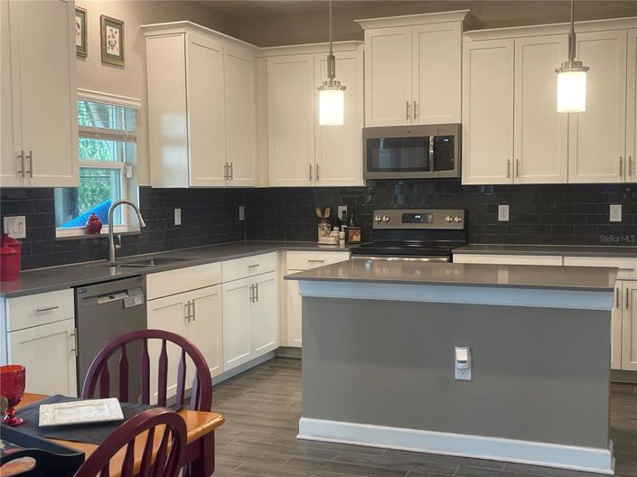 Image No.59-5 Bed Property for sale