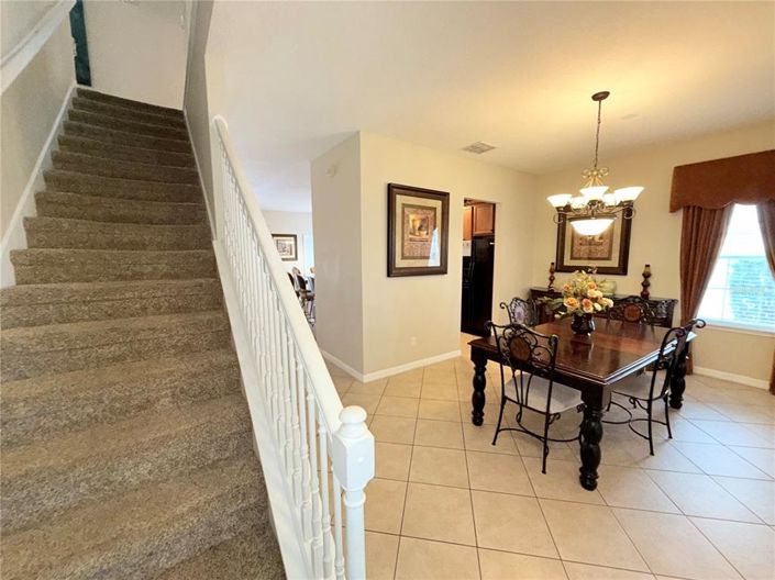 Image No.13-6 Bed Property for sale