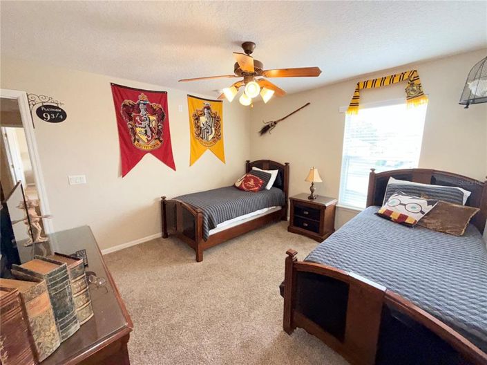 Image No.18-6 Bed Property for sale