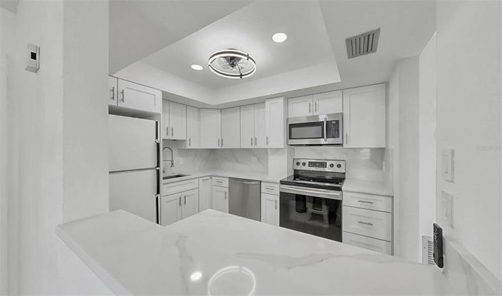 Image No.12-2 Bed Property for sale