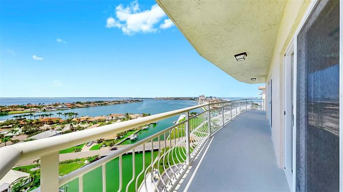 Image No.3-2 Bed Property for sale