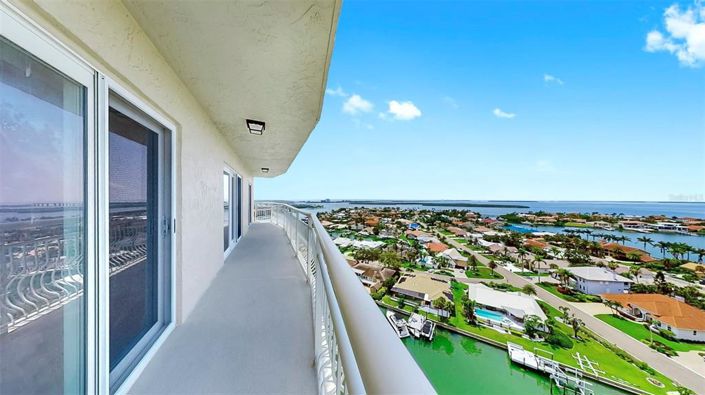 Image No.4-2 Bed Property for sale