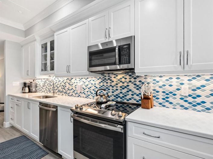 Image No.17-2 Bed Property for sale