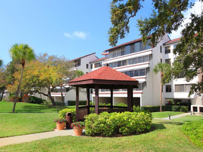 Image No.39-2 Bed Property for sale