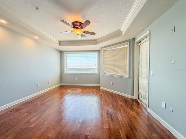 Image No.45-3 Bed Property for sale