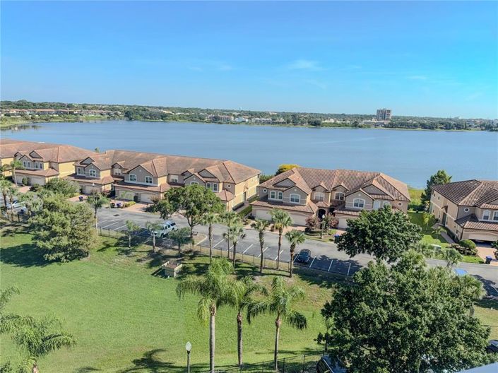 Image No.8-3 Bed Property for sale