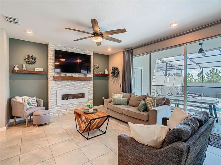 Image No.10-5 Bed Townhouse for sale