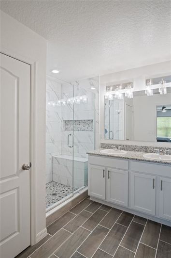 Image No.16-4 Bed Property for sale