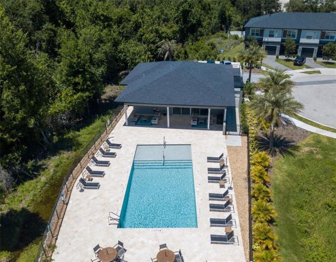 Image No.34-4 Bed Townhouse for sale