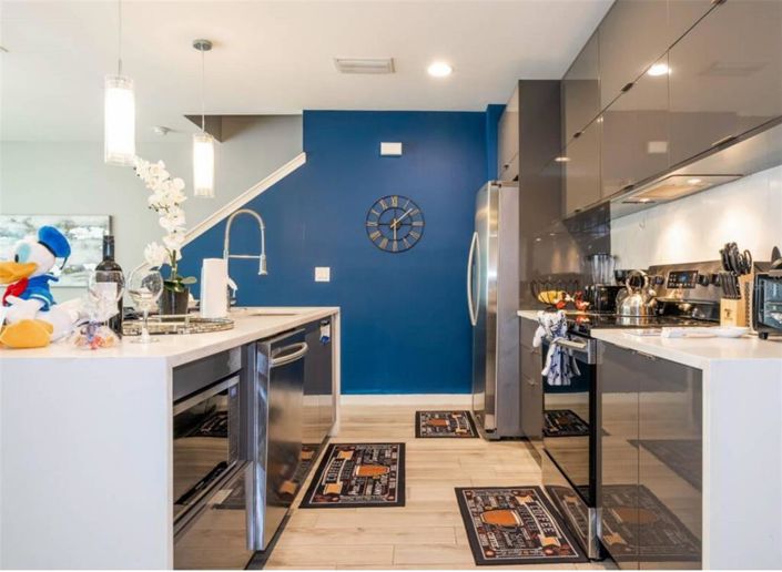 Image No.7-4 Bed Townhouse for sale