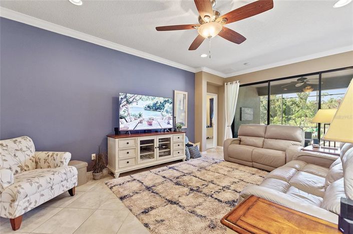 Image No.22-3 Bed Property for sale