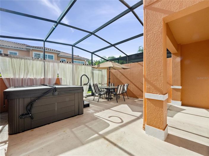 Image No.19-2 Bed Townhouse for sale