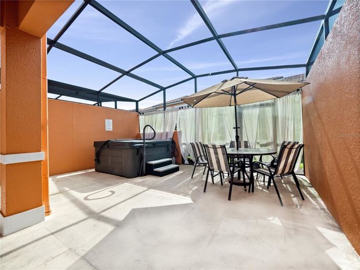 Image No.20-2 Bed Townhouse for sale