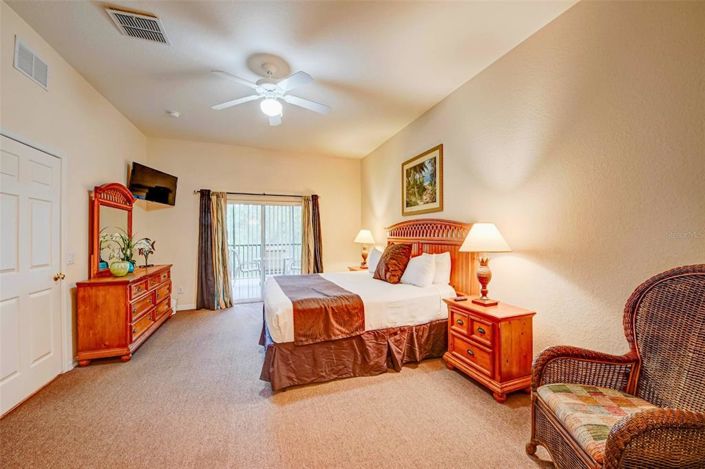 Image No.13-3 Bed Property for sale