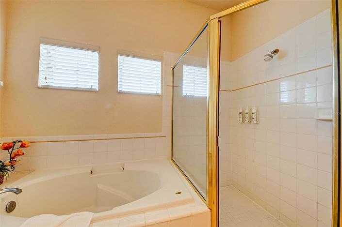 Image No.23-3 Bed Property for sale