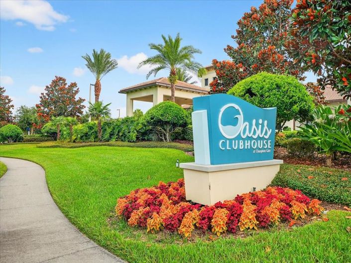 Image No.50-8 Bed Property for sale