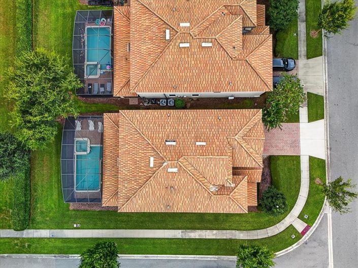 Image No.55-8 Bed Property for sale