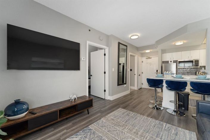 Image No.11-1 Bed Property for sale